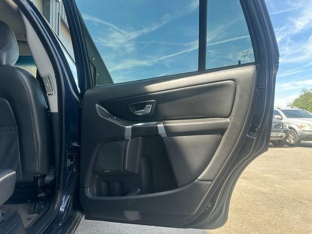 Volvo XC90 Xc90 2.4 D5 R-design Nav Geartronic 4Wd Euro 5 Black #21