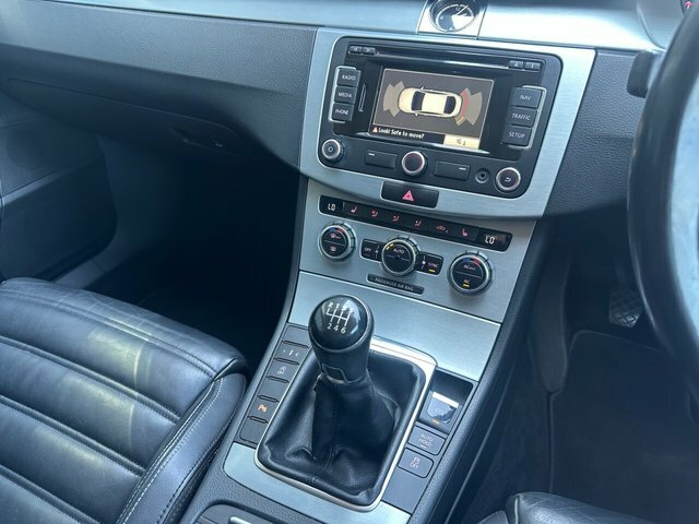 Volkswagen CC Tsi Gt Saloon Euro 5 5 Seat 2 White #26
