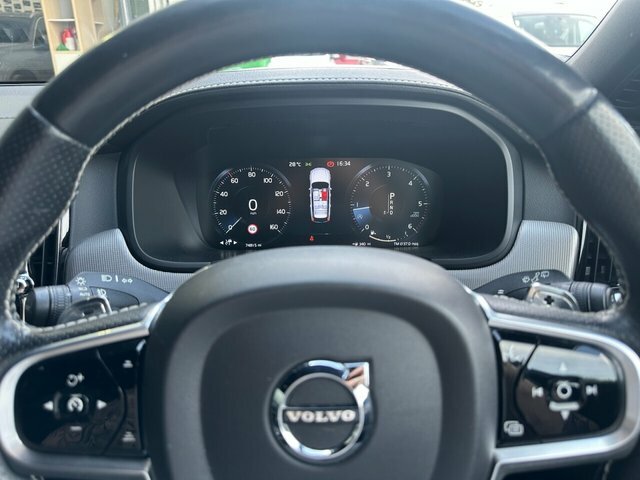 Volvo V90 Volvo Estate 2.0 T4 Momentum Geartronic Blue #25