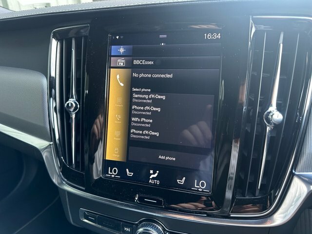 Volvo V90 Volvo Estate 2.0 T4 Momentum Geartronic Blue #30