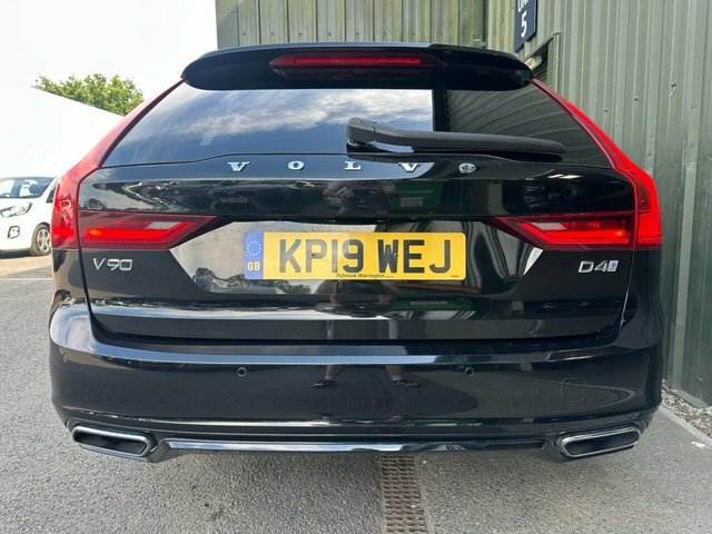 Volvo V90 Volvo Estate 2.0 T4 Momentum Geartronic Blue #7