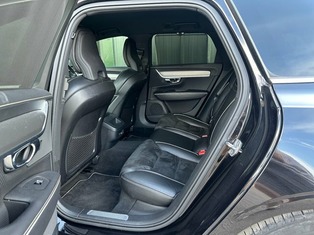 Volvo V90 Volvo Estate 2.0 T4 Momentum Geartronic Blue #21