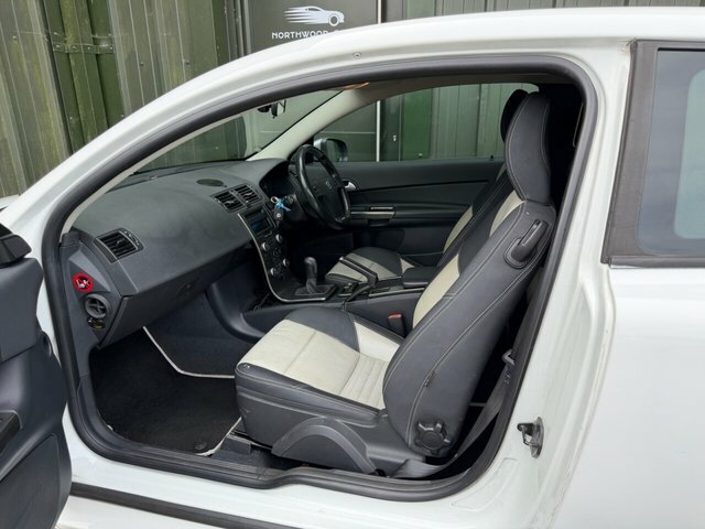 Volvo C30 2.0 D3 Se Lux Geartronic Silver #16