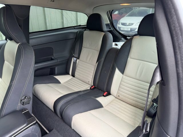 Volvo C30 2.0 D3 Se Lux Geartronic Silver #19