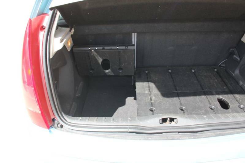 Citroen C3 Hatchback 1.4 Silver #14