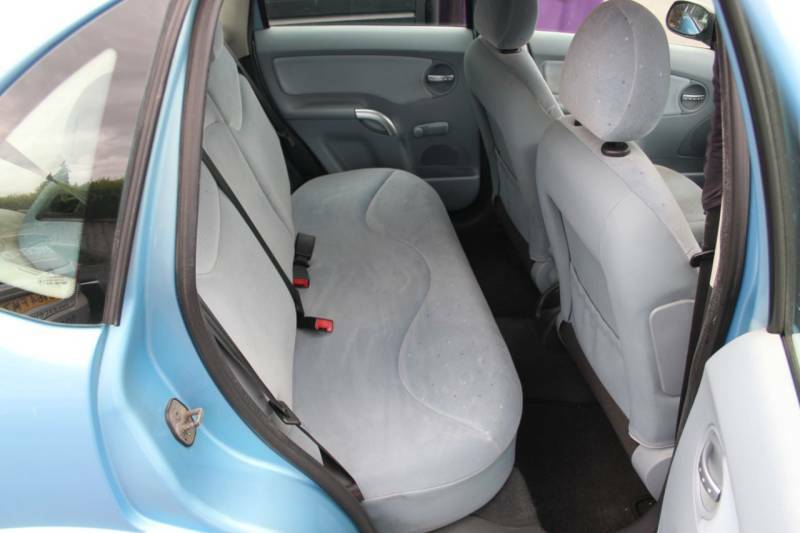 Citroen C3 Hatchback 1.4 Silver #8