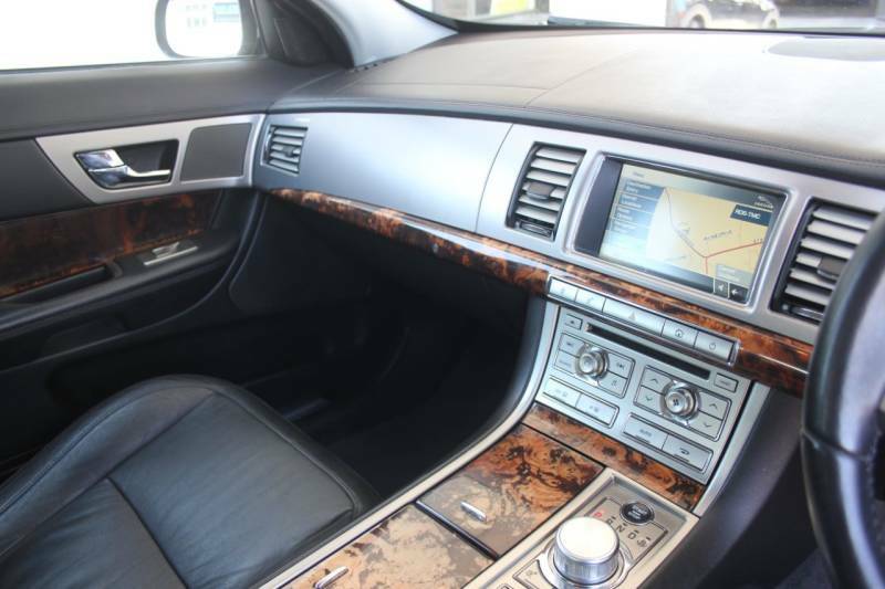 Jaguar XF 3.0D V6 Luxury Grey #6
