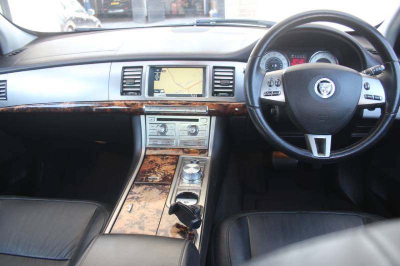 Jaguar XF 3.0D V6 Luxury Grey #2