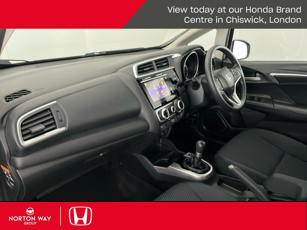 Honda Jazz 1.3 I-vtec Ex Navi 5-Door White #23