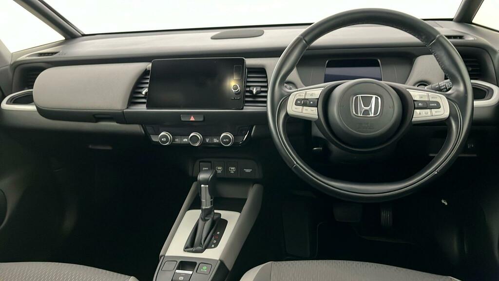 Honda Jazz I-mmd Sr White #12
