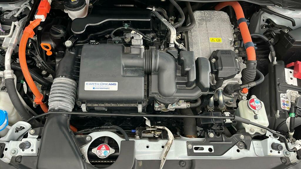Honda Jazz I-mmd Sr White #8