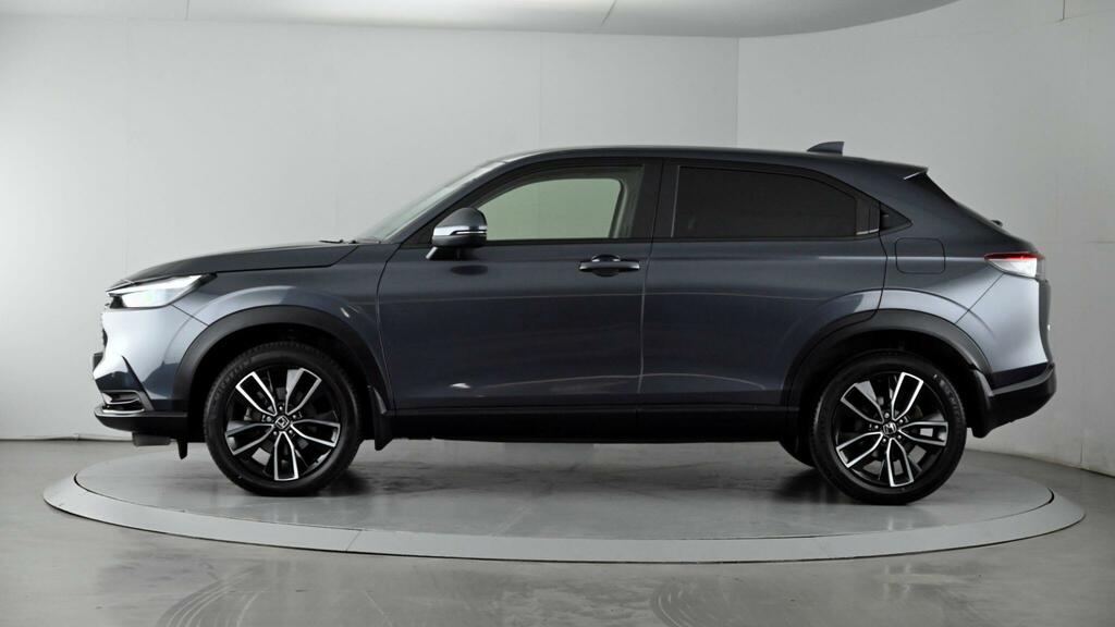 Honda Hr-V Advance White #44