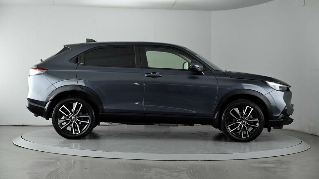 Honda Hr-V Advance White #26