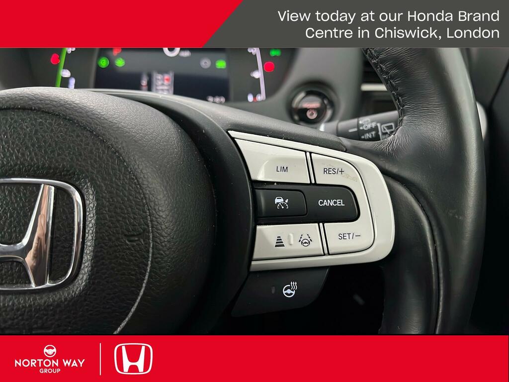 Honda Jazz 1.3H Ima Hs-t Red #21