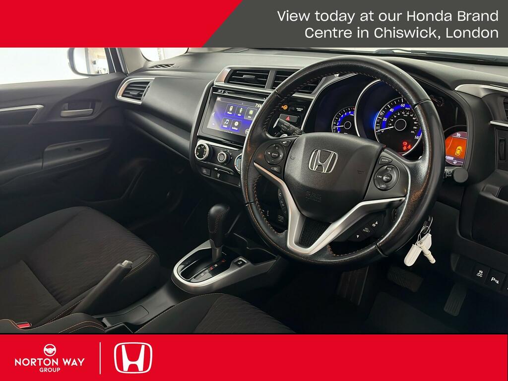 Honda Jazz 1.3 Se Navi Cvt Hatchback Blue #20