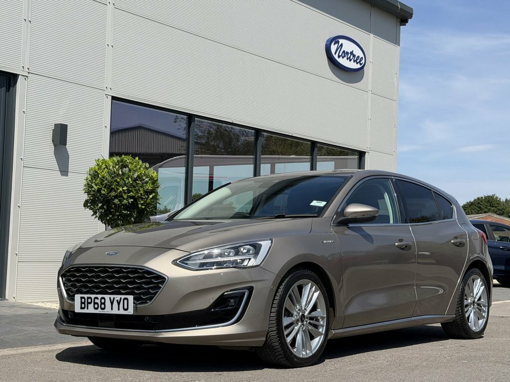 Ford Focus 1L Vignale BP68YYO Silver