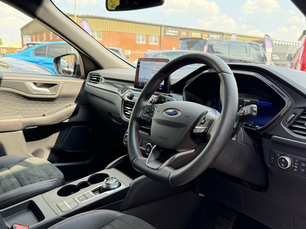 Ford Kuga 2L St-line First Edition Red #2