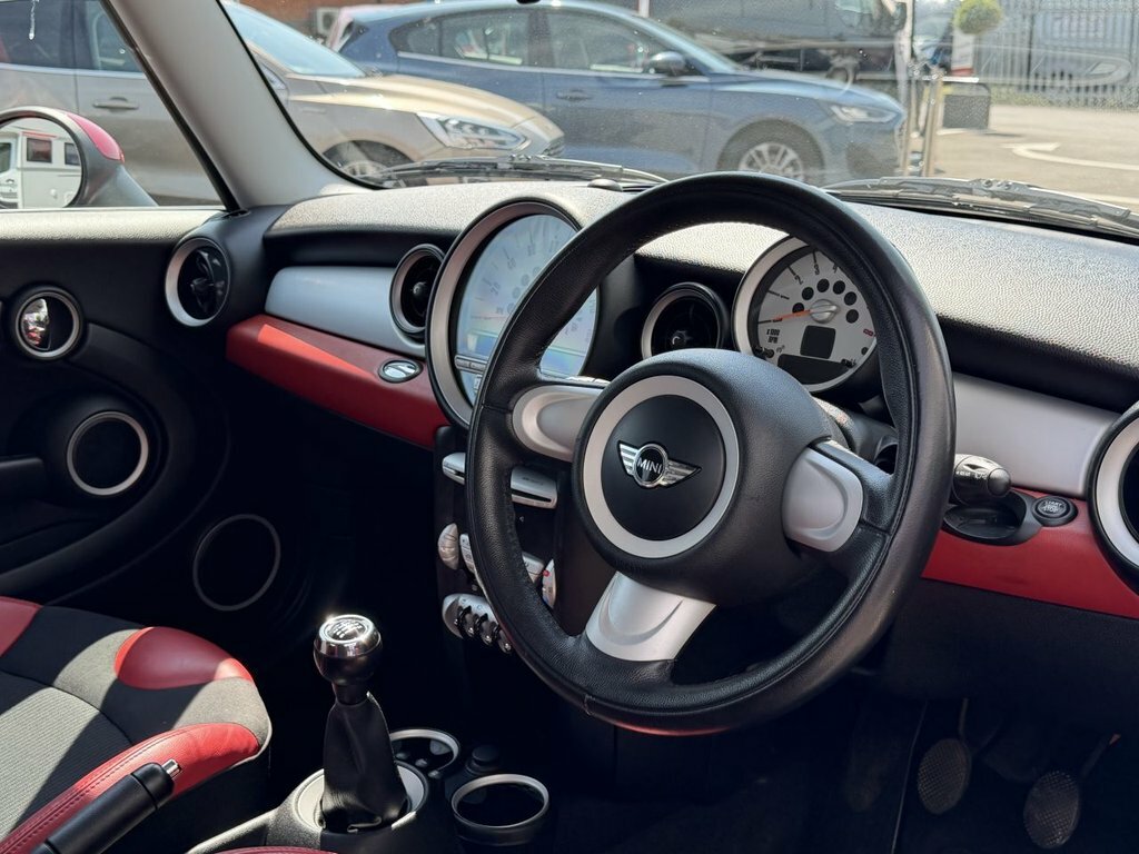 Mini Hatch 1.6L Cooper Red #6