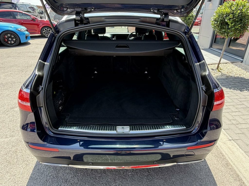 Mercedes-Benz E Class 2L Amg Line LK67UZG Blue #6