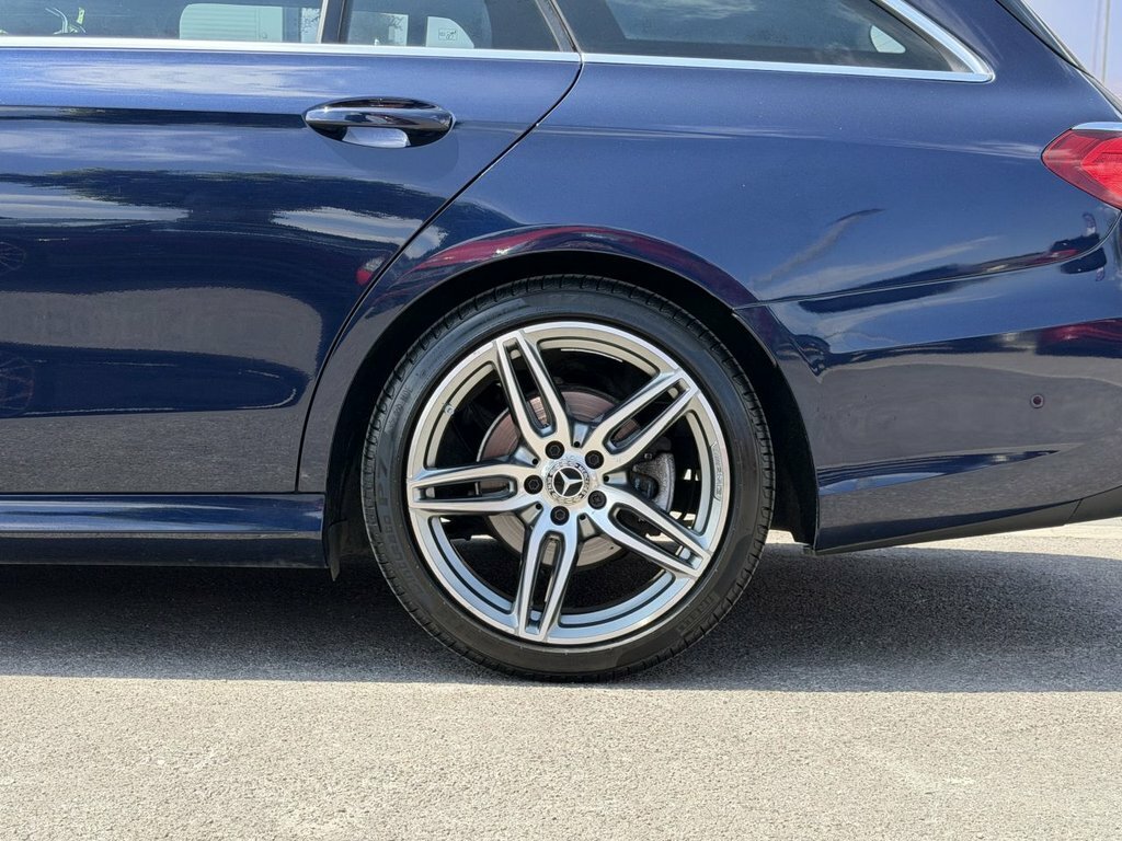 Mercedes-Benz E Class 2L Amg Line LK67UZG Blue #3