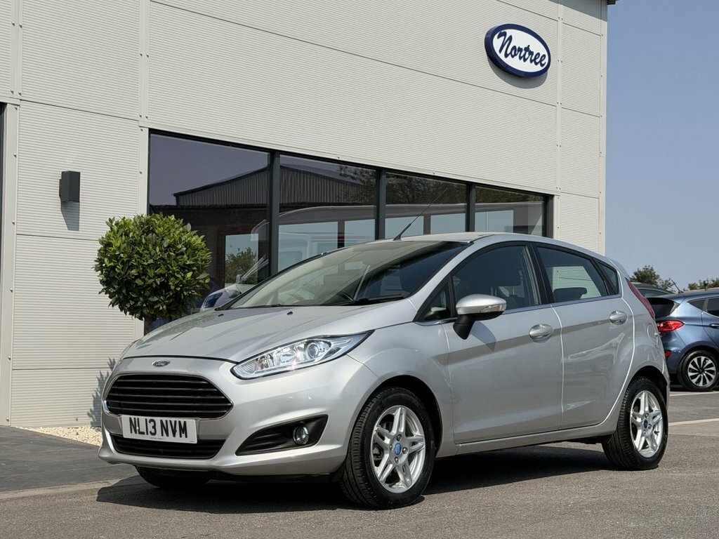 Ford Fiesta 1L Zetec Silver