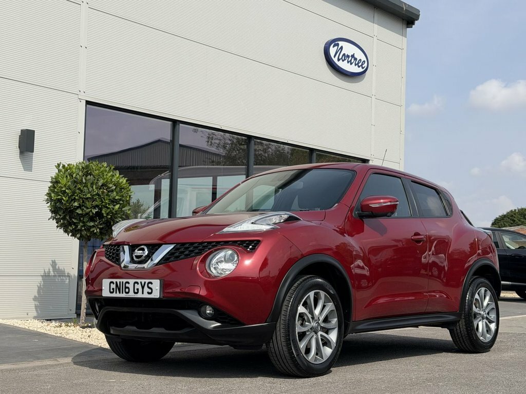 Nissan Juke 1L Tekna Red
