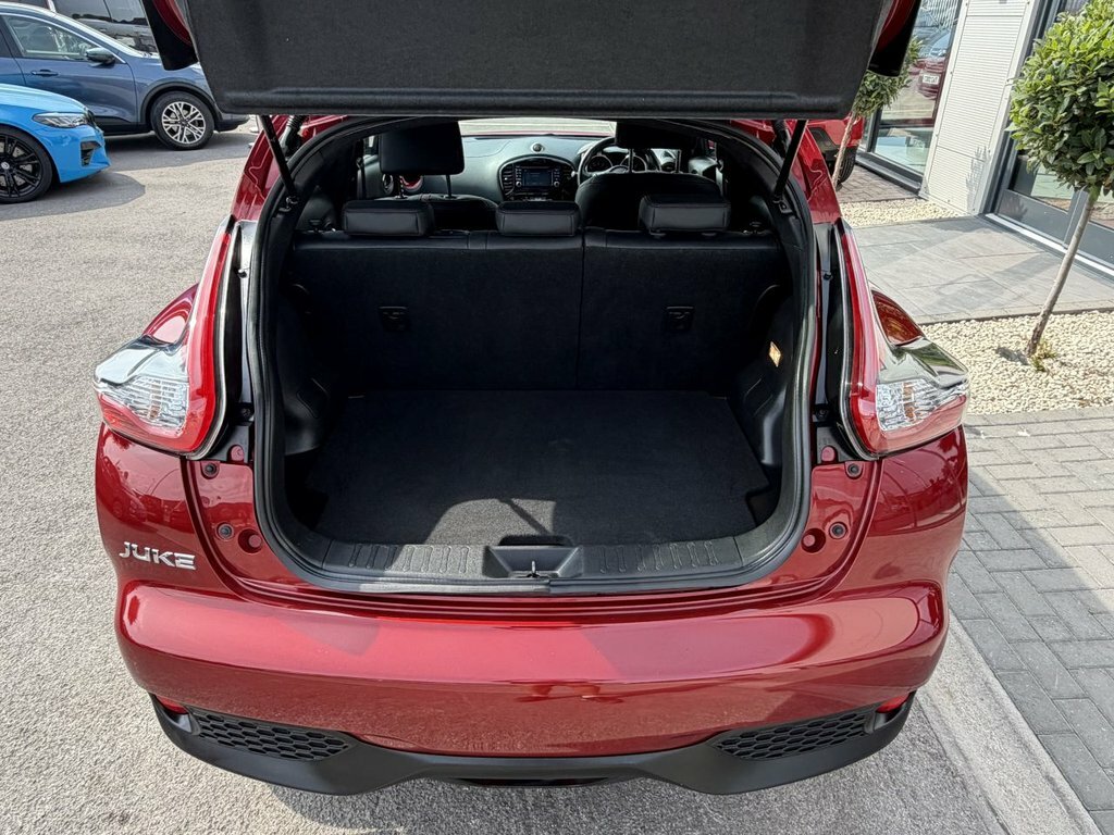 Nissan Juke 1L Tekna Red #5