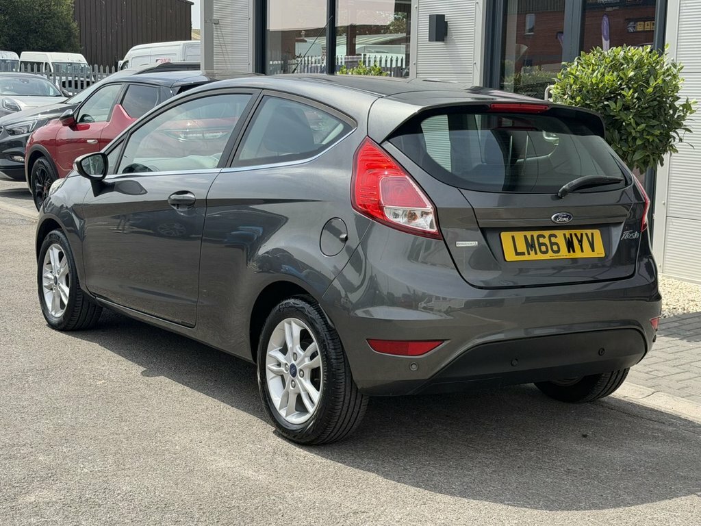 Ford Fiesta 1L Zetec Grey #5