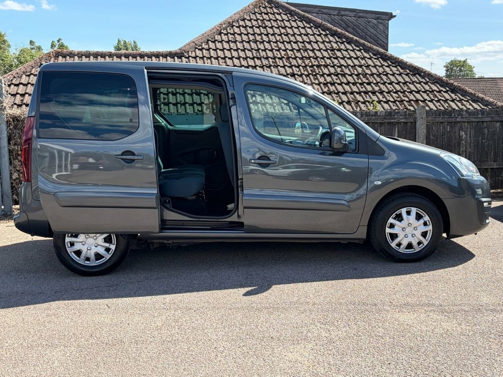 Citroen Berlingo 1.6L Feel Grey #4