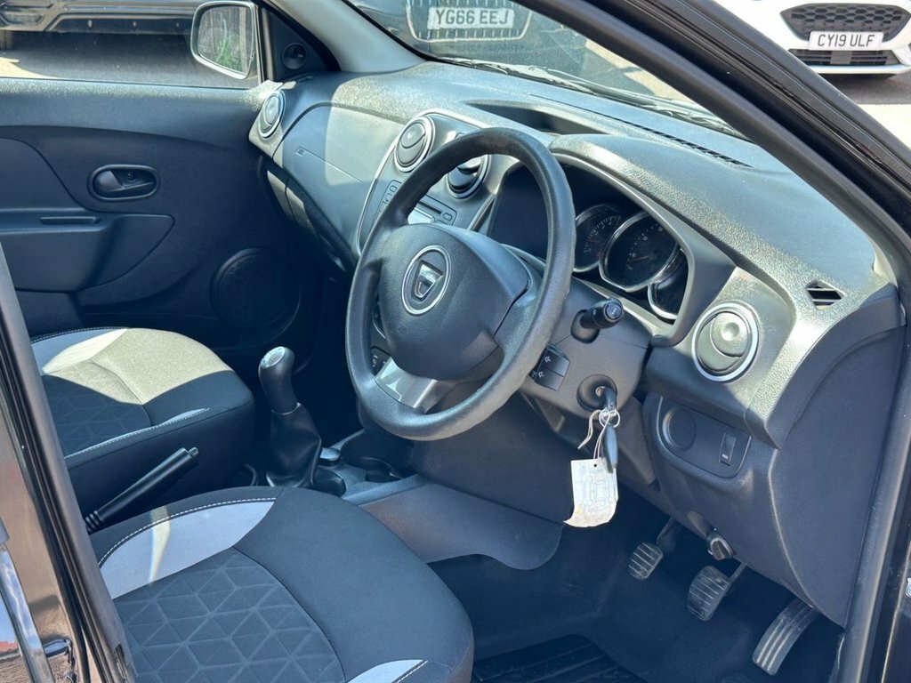 Dacia Sandero Stepway 0.9L Ambiance Black #4