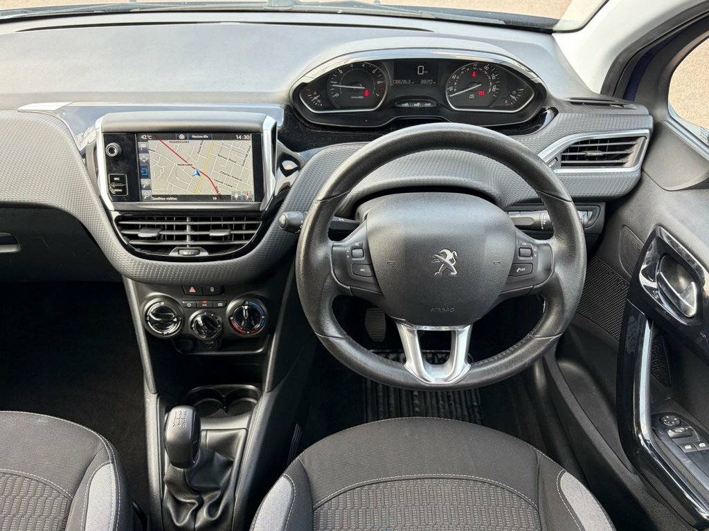Peugeot 208 1.2L Active Blue #6