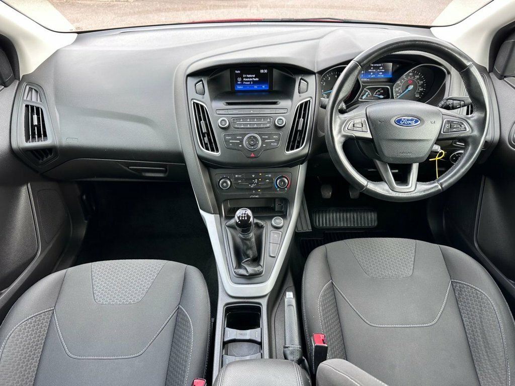 Ford Focus 1L Zetec Red #5
