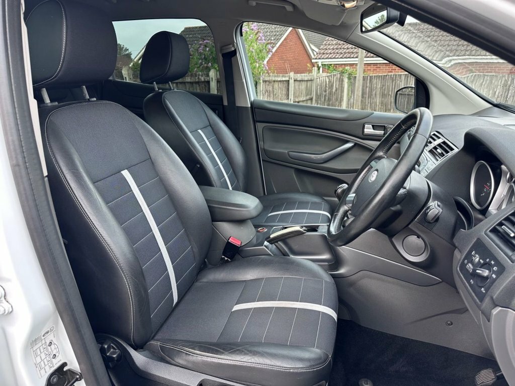 Ford Kuga Kuga Titanium Tdci 140 Black #11