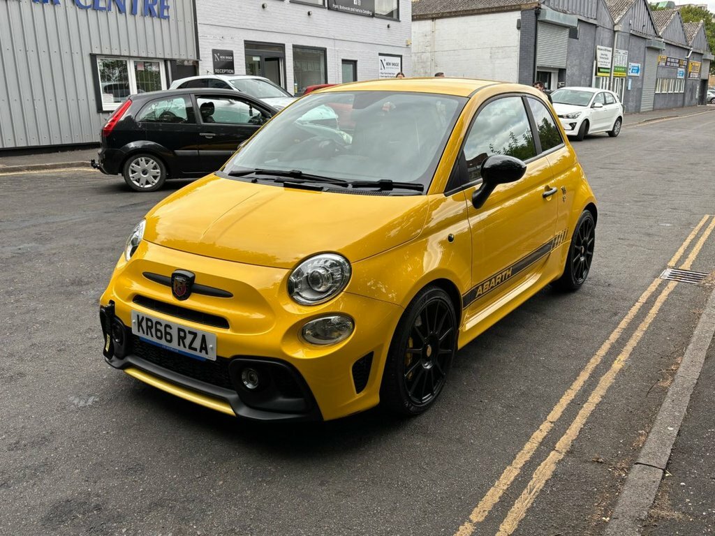 Abarth 595 1.4L Competizione Yellow #4