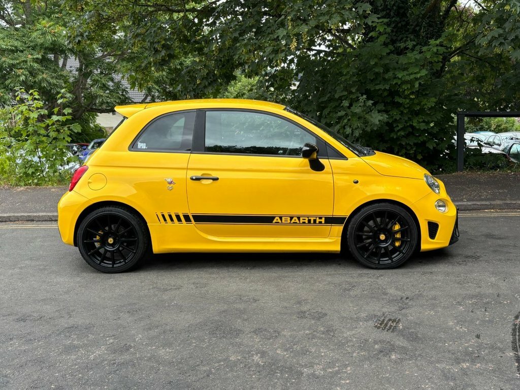 Abarth 595 1.4L Competizione Yellow #2
