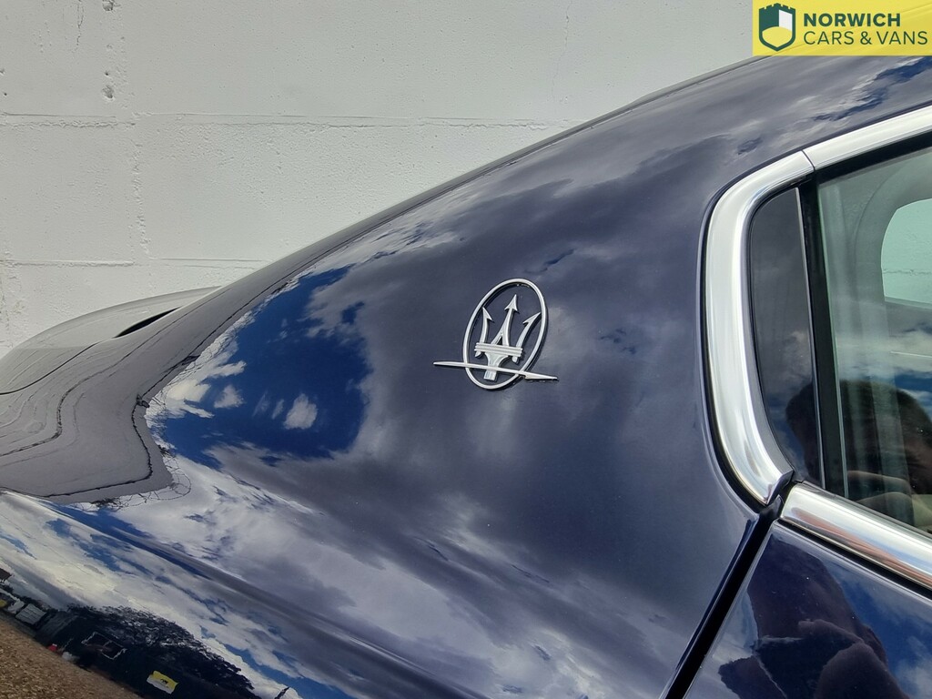Maserati Ghibli 3L Null Black #62