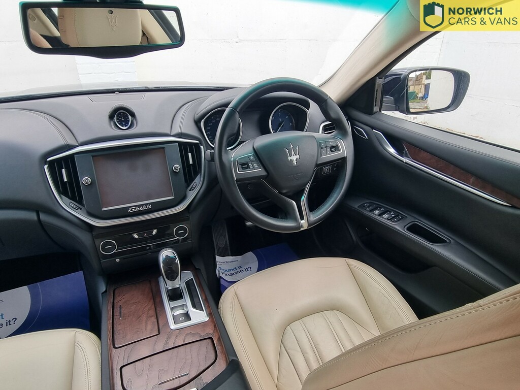 Maserati Ghibli 3.0D V6 Zf Euro 5 Ss White #40