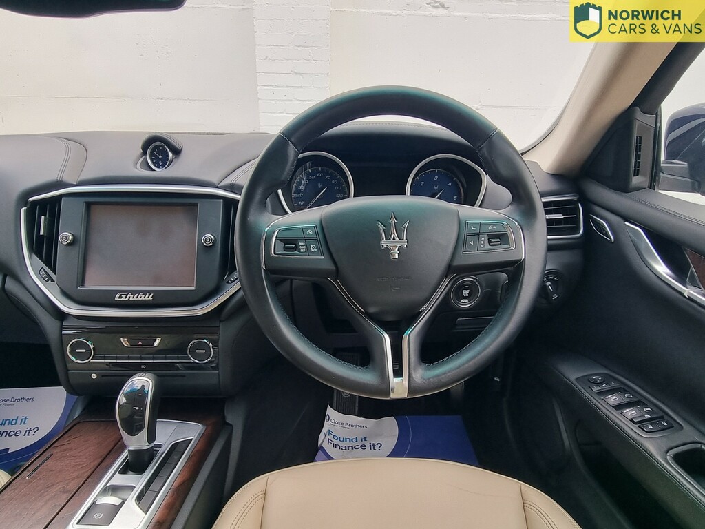 Maserati Ghibli 3L Null Black #20