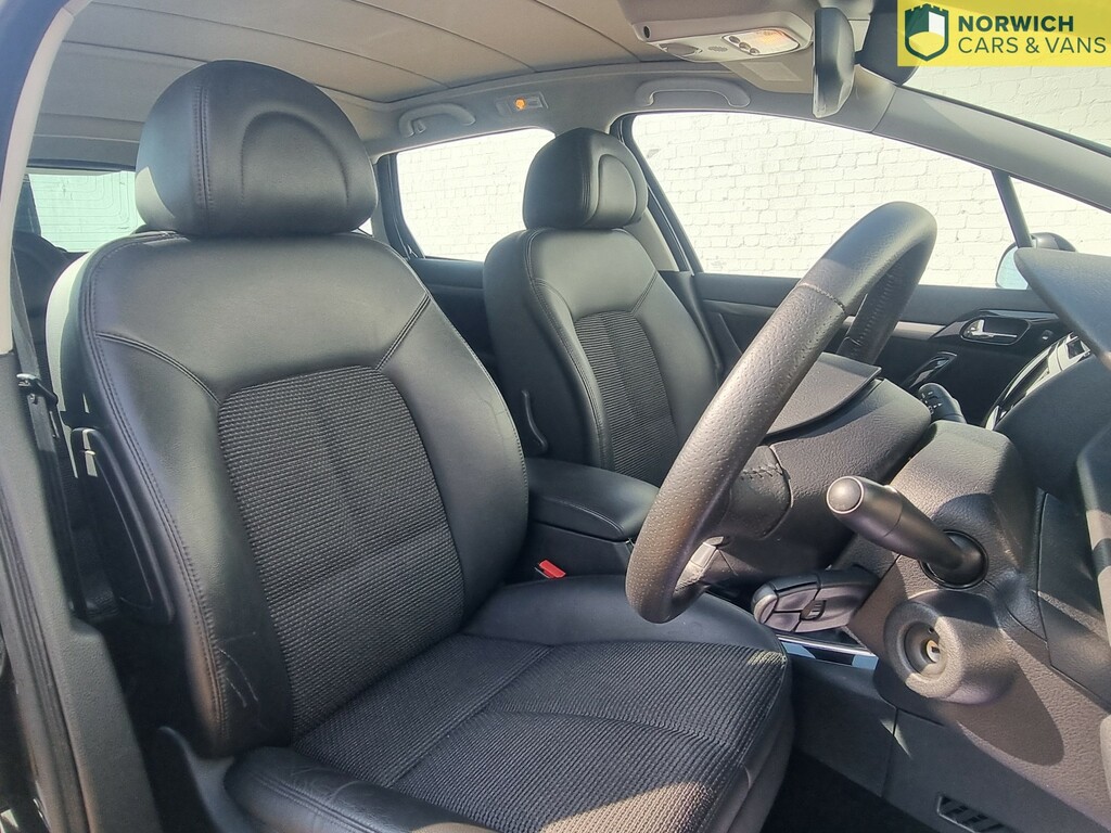 Peugeot 407 SW Sr Red #12