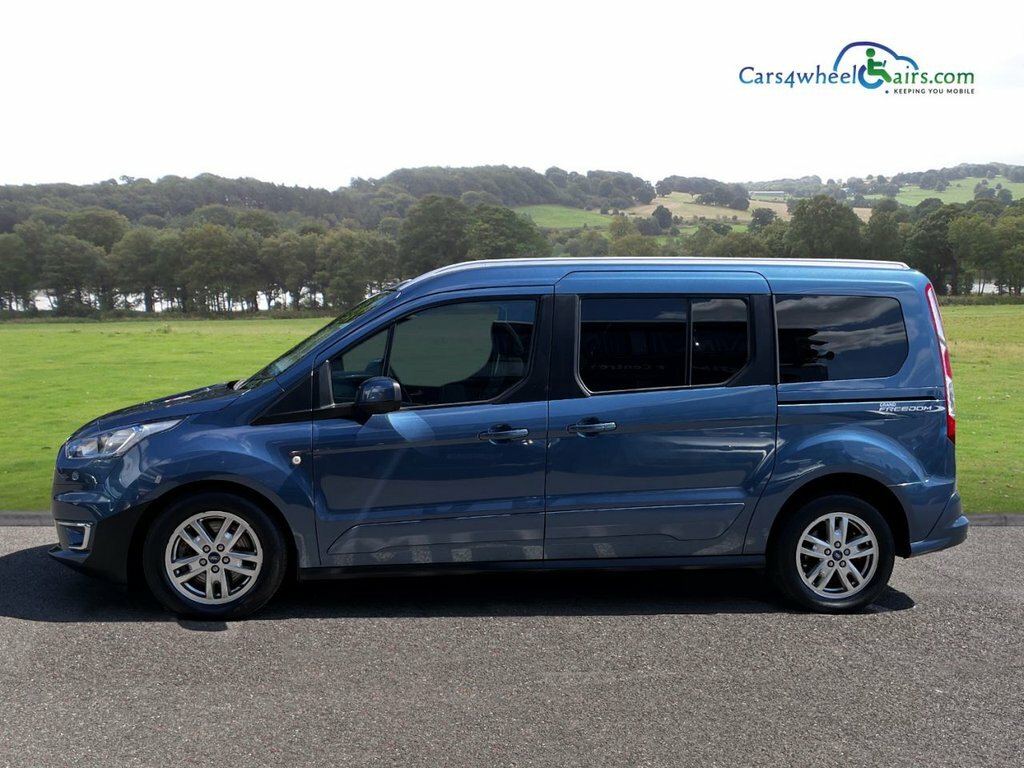 Ford Grand Tourneo Connect 1.5L Titanium Blue #4