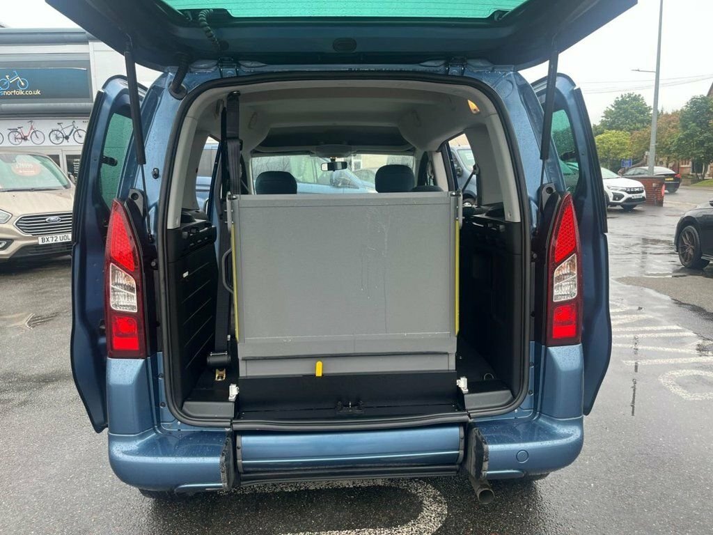 Citroen Berlingo 1.5 Bluehdi Flair M Mpv Euro 6 Green #15
