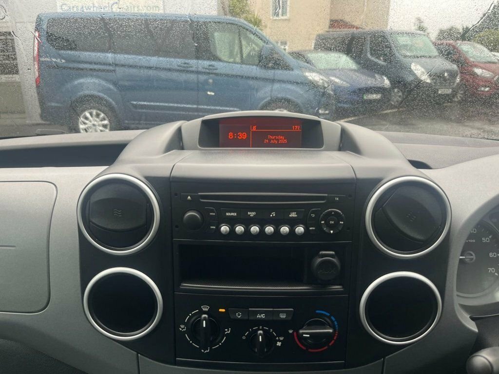 Citroen Berlingo 1.5 Bluehdi Flair M Mpv Euro 6 Green #23