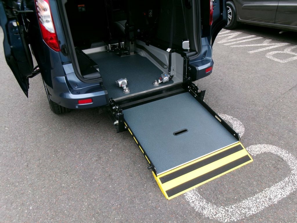 Ford Tourneo Connect 1.5L Titanium Blue #3
