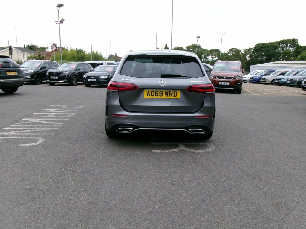 Mercedes-Benz B Class 2L Amg Line Grey #2