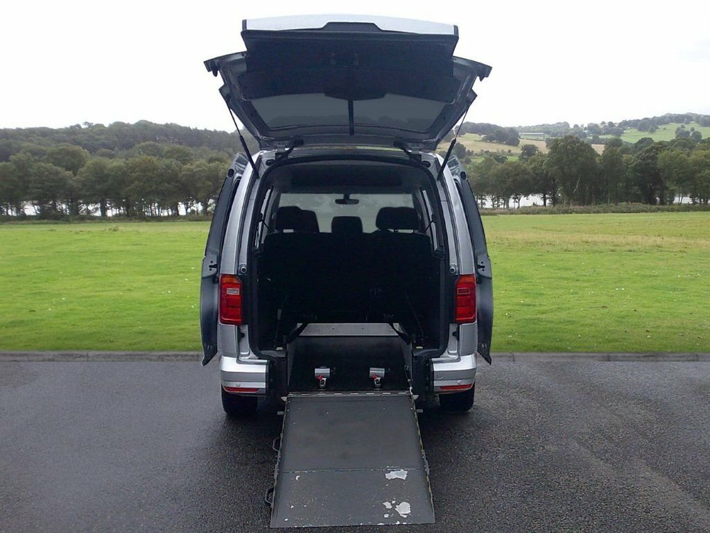 Volkswagen Caddy Maxi Life 2L Null Silver #3
