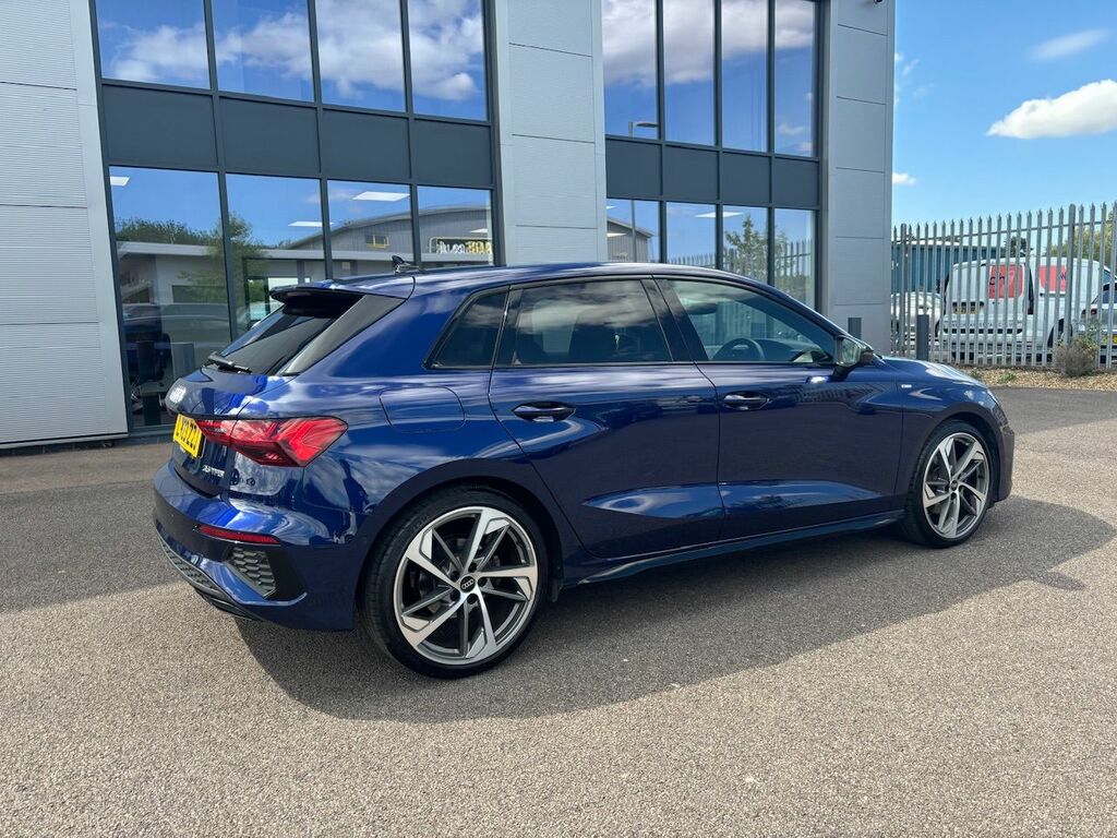 Audi A3 1.5 Tfsi 35 Edition 1 Sportback S Tronic 150Ps LY23ZZJ Blue #6