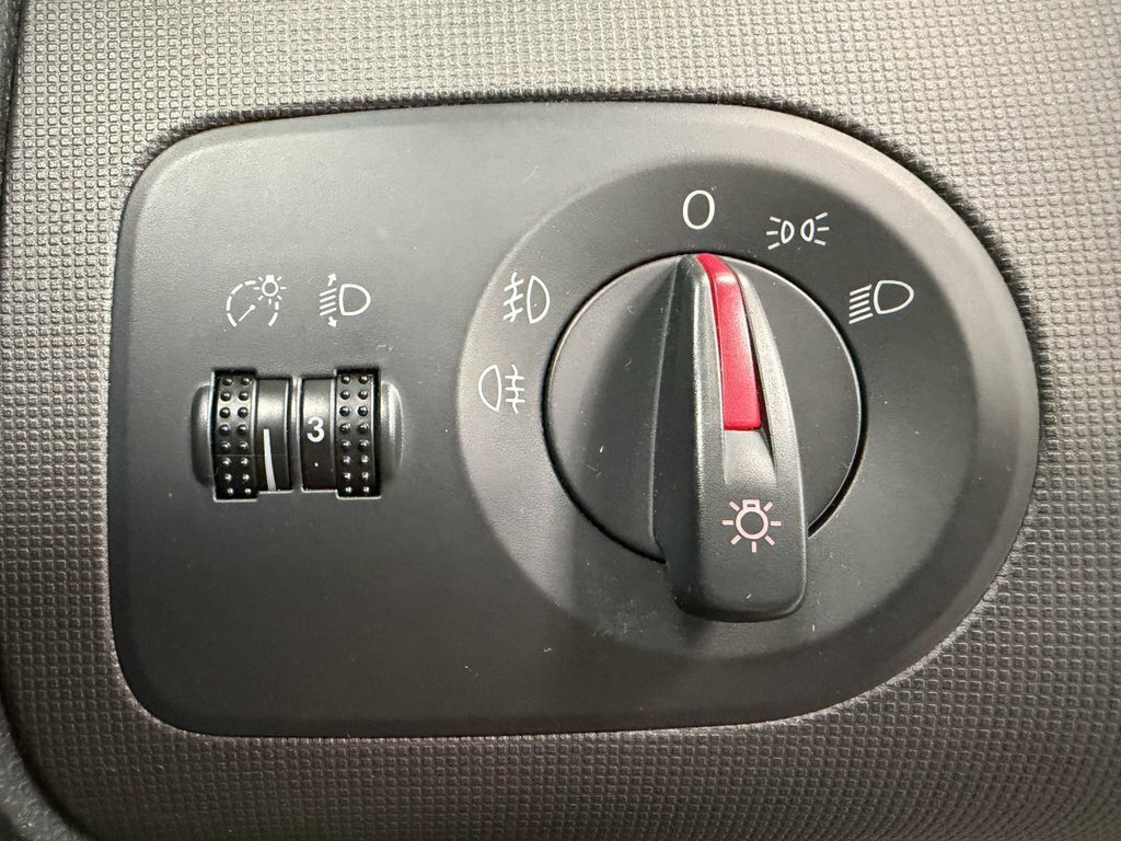 Seat Ibiza Hatchback 1.4 Toca Sport Coupe Euro 5 201313 White #15