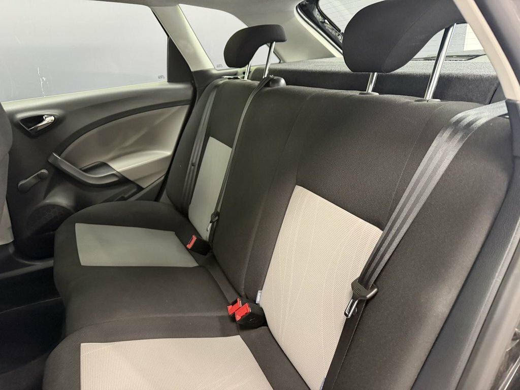 Seat Ibiza Hatchback 1.4 Toca Sport Coupe Euro 5 201313 White #30