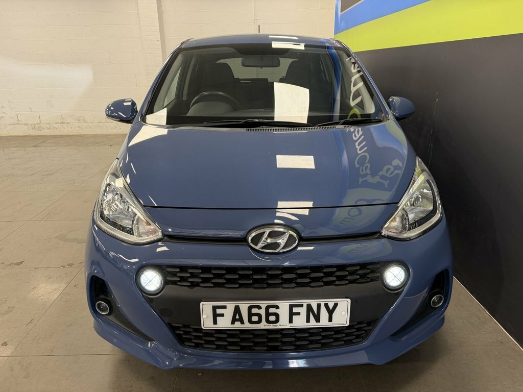Hyundai I10 1.0 Se White #12