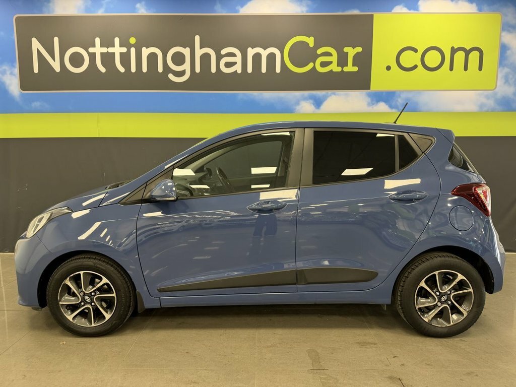 Hyundai I10 1.0 Se White #9